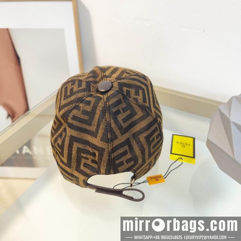 Fendi Hat dx78