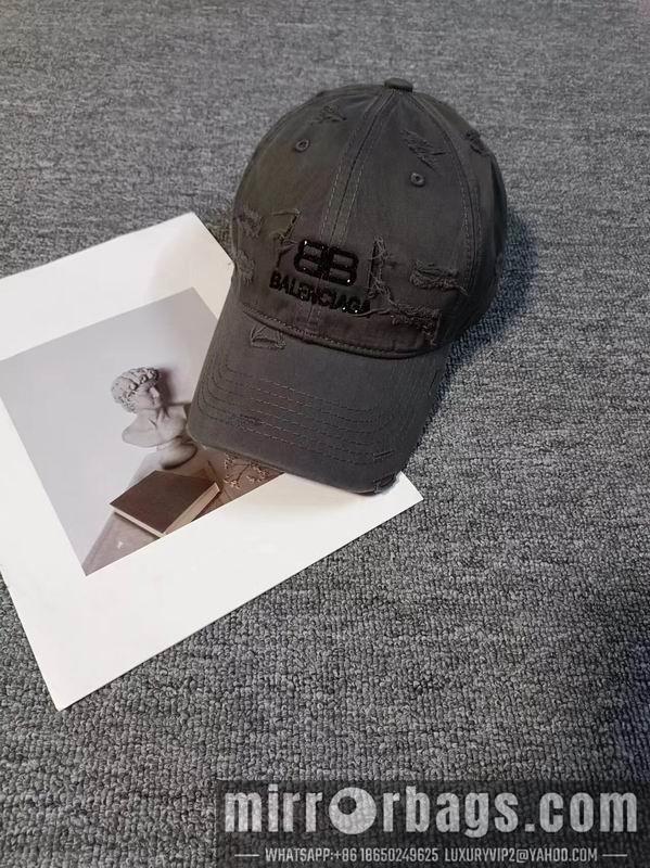 Balenciaga Hat hm37