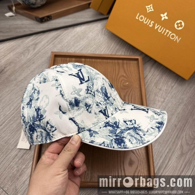LV Hat dx44