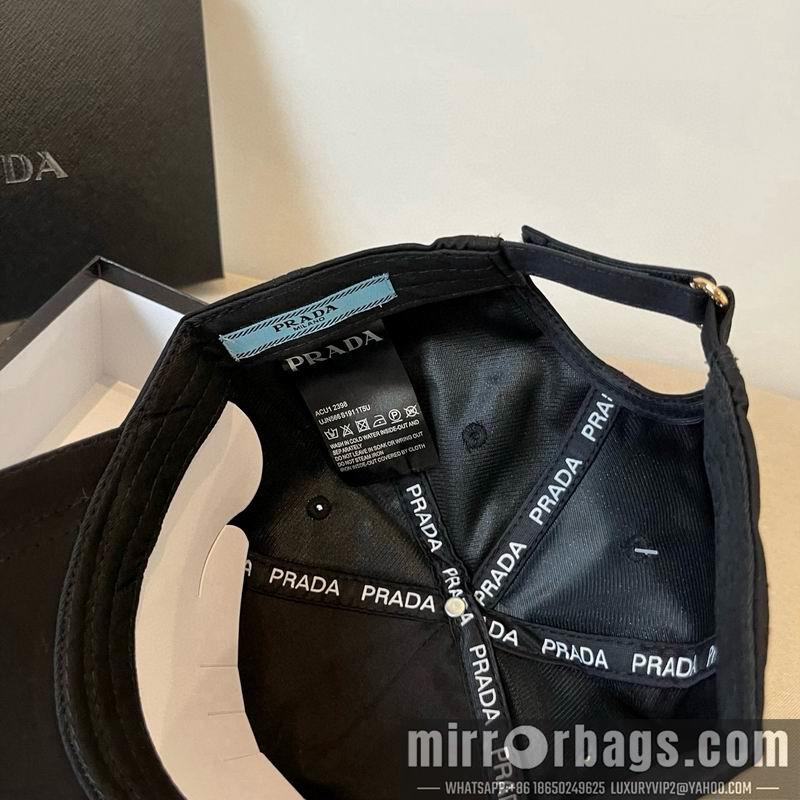 Prada Hat dx26