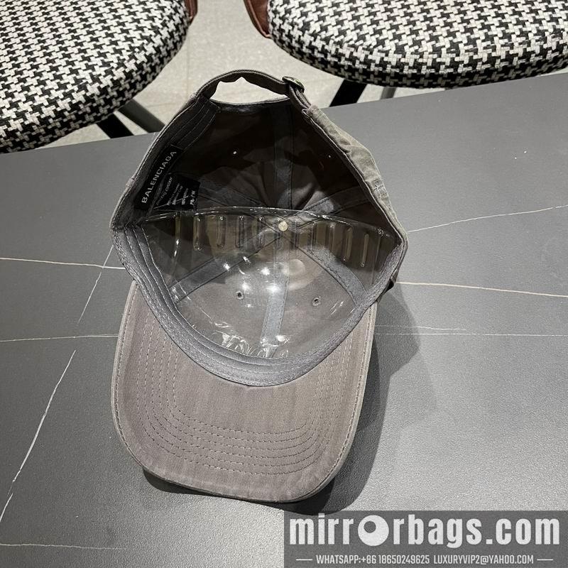 Prada Hat 040203