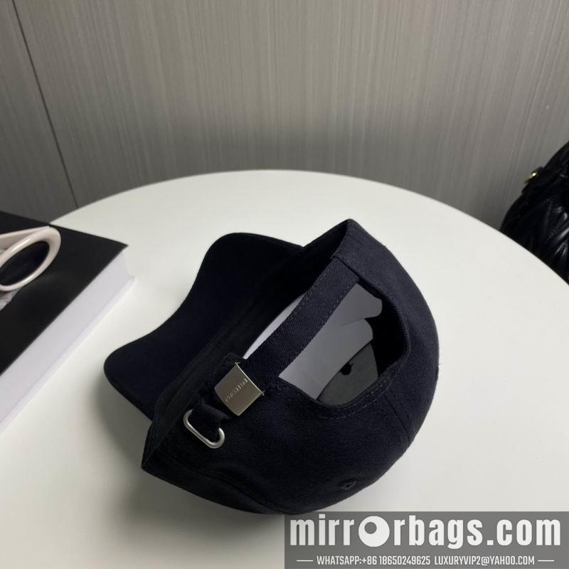 Balenciaga Hat 081403