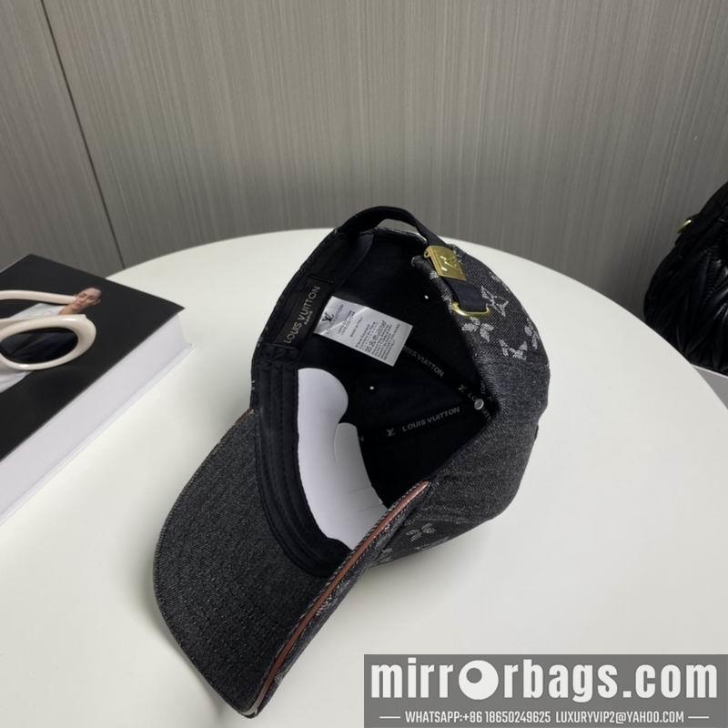 LV Hat dx95