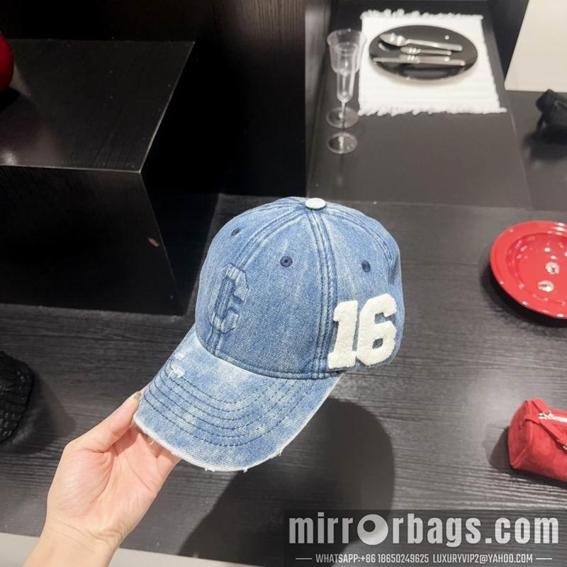 Celine Hat 083001