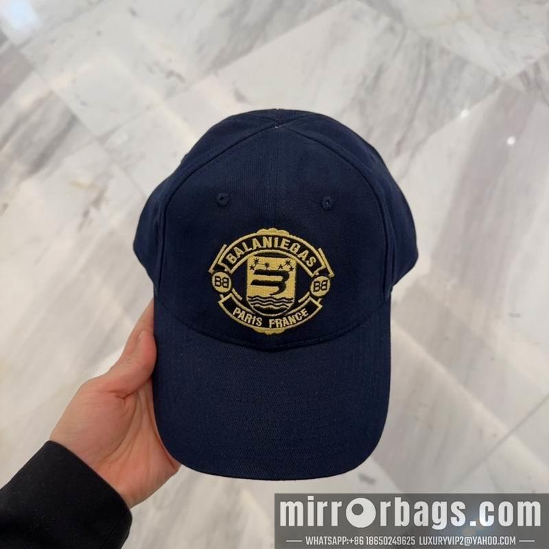 Balenciaga Hat dx72