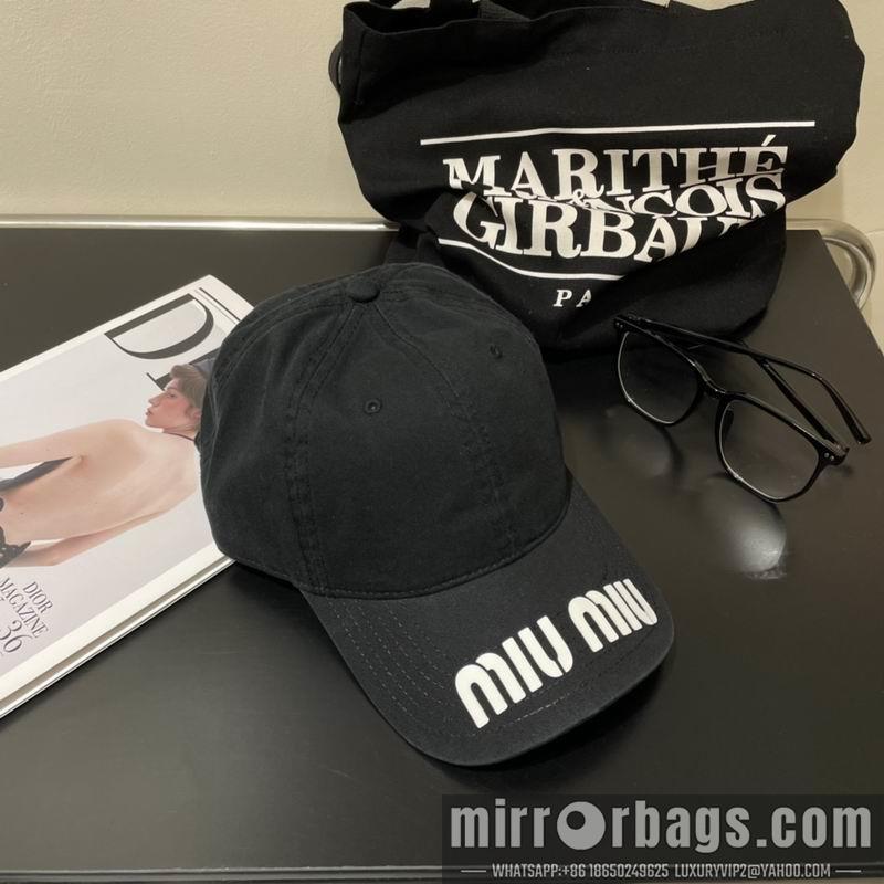 Miumiu Hat dx27