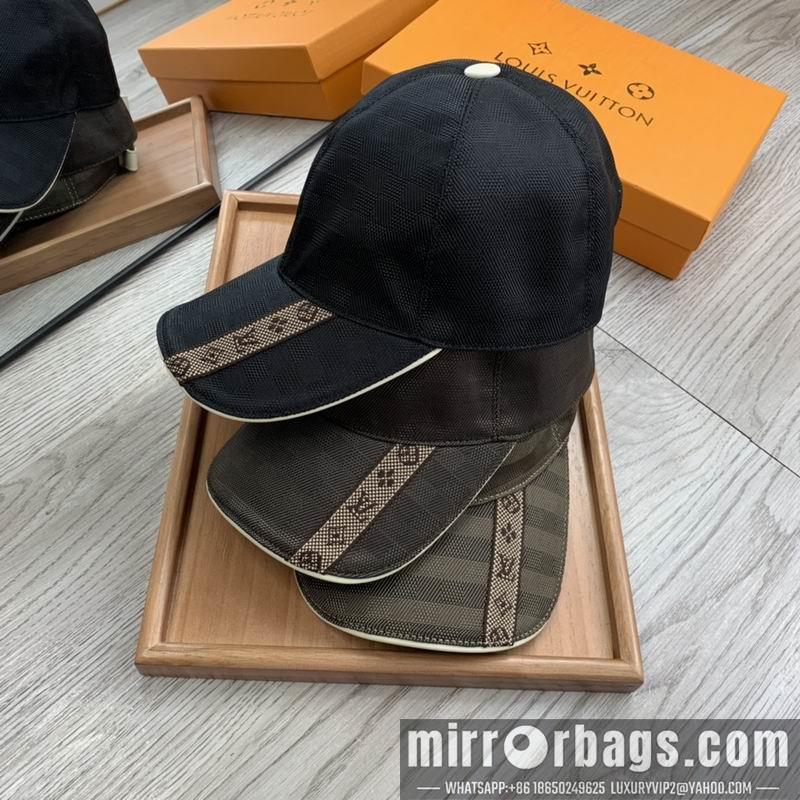 LV Hat dx150