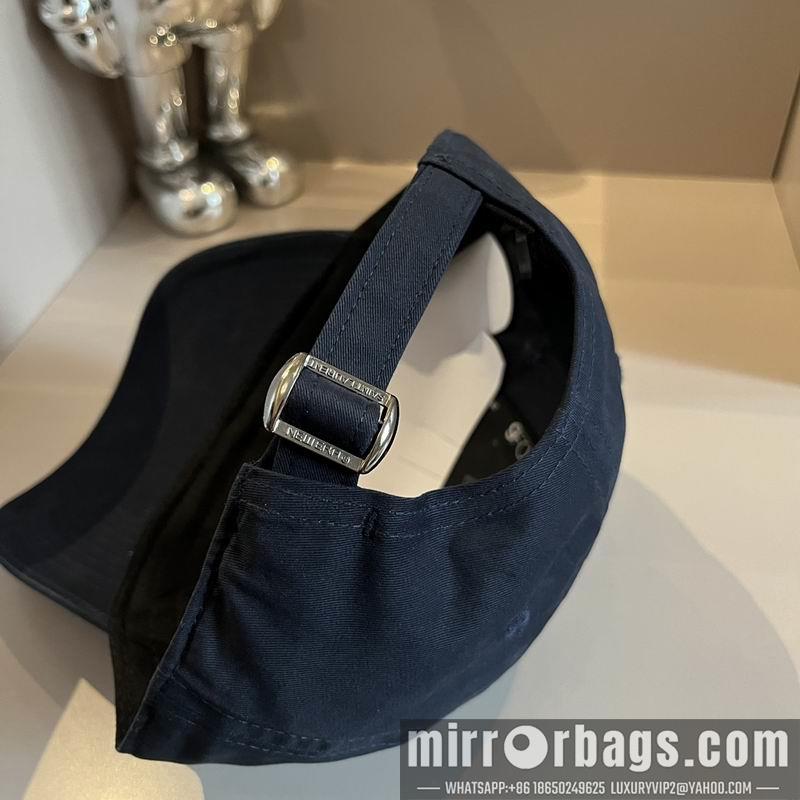 YSL Hat dx16