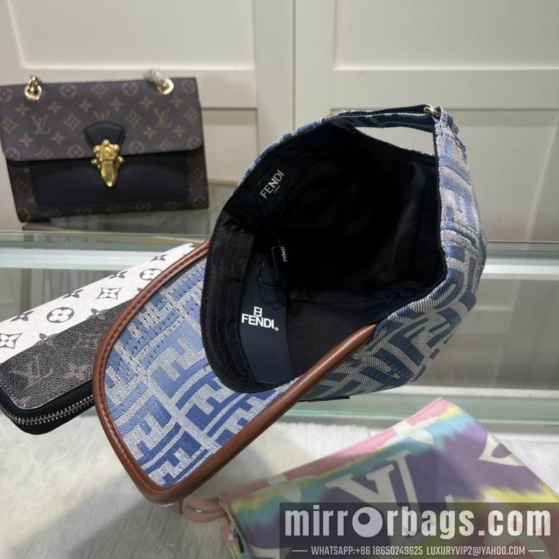Fendi Hat dx57