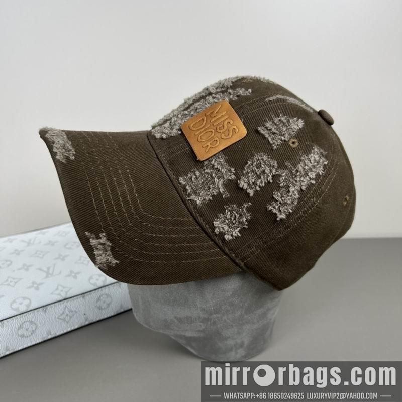 Dior Hat dx07