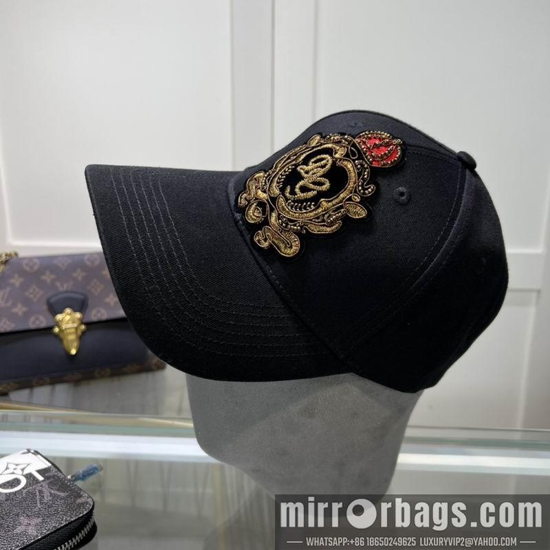 DG Hat dx04