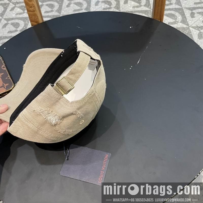 LV Hat 050709
