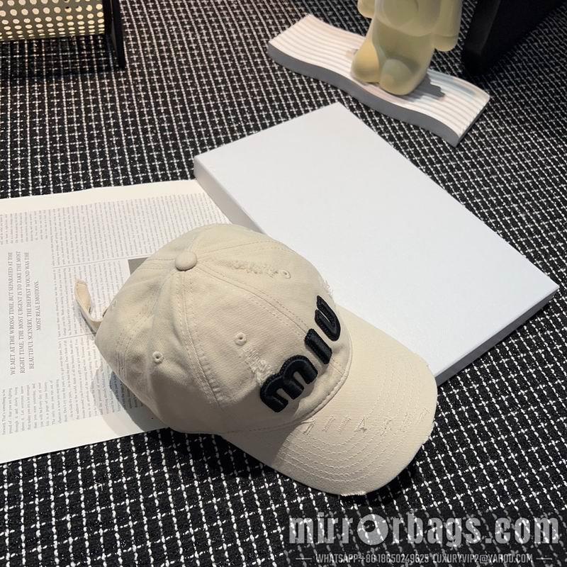 Miumiu Hat dx16