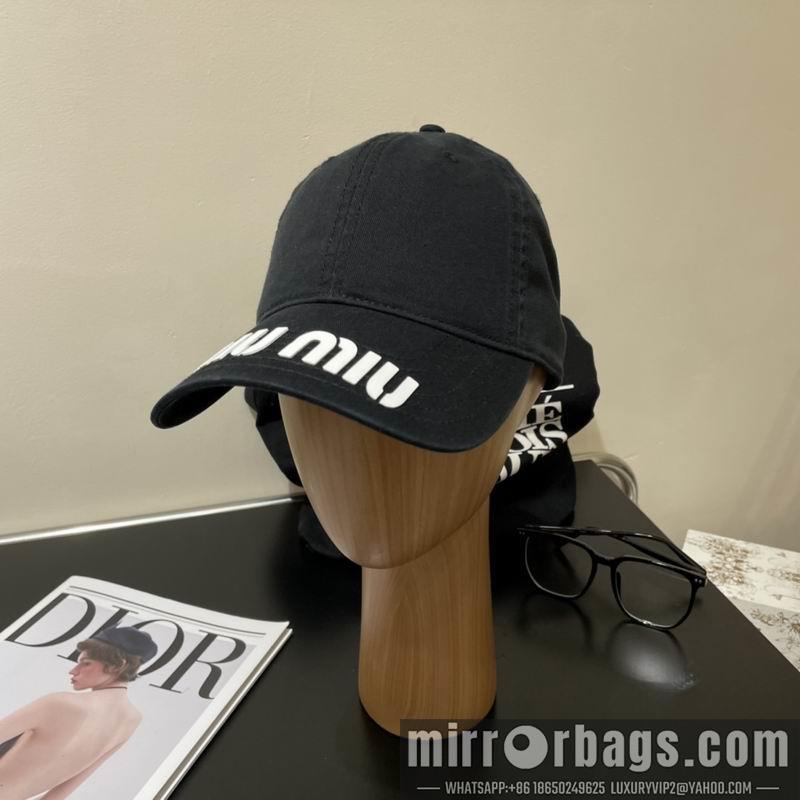 Miumiu Hat dx27