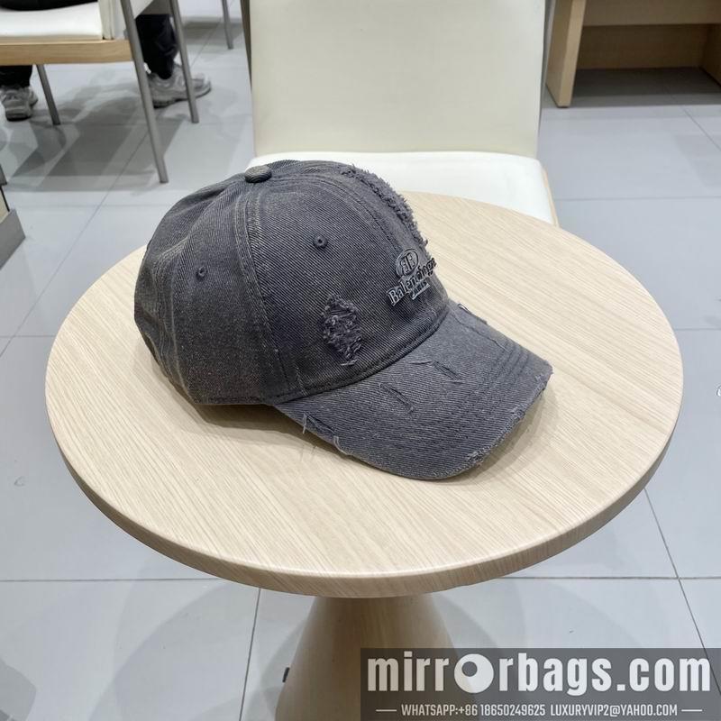 Balenciaga Hat 021008