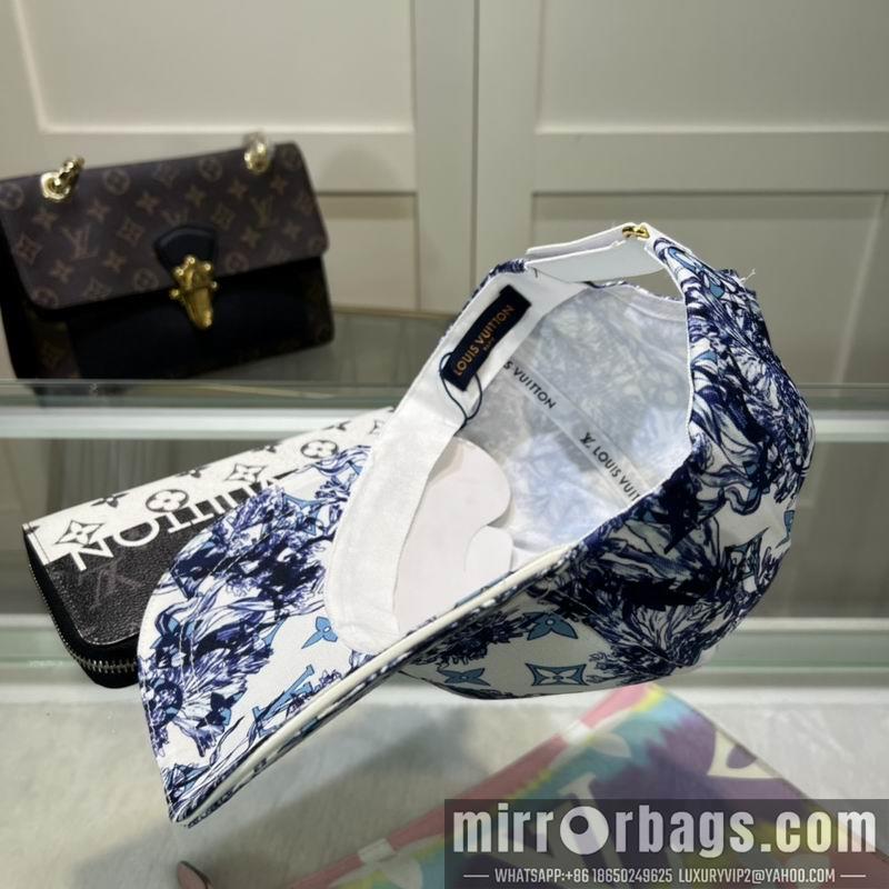 LV Hat dx31