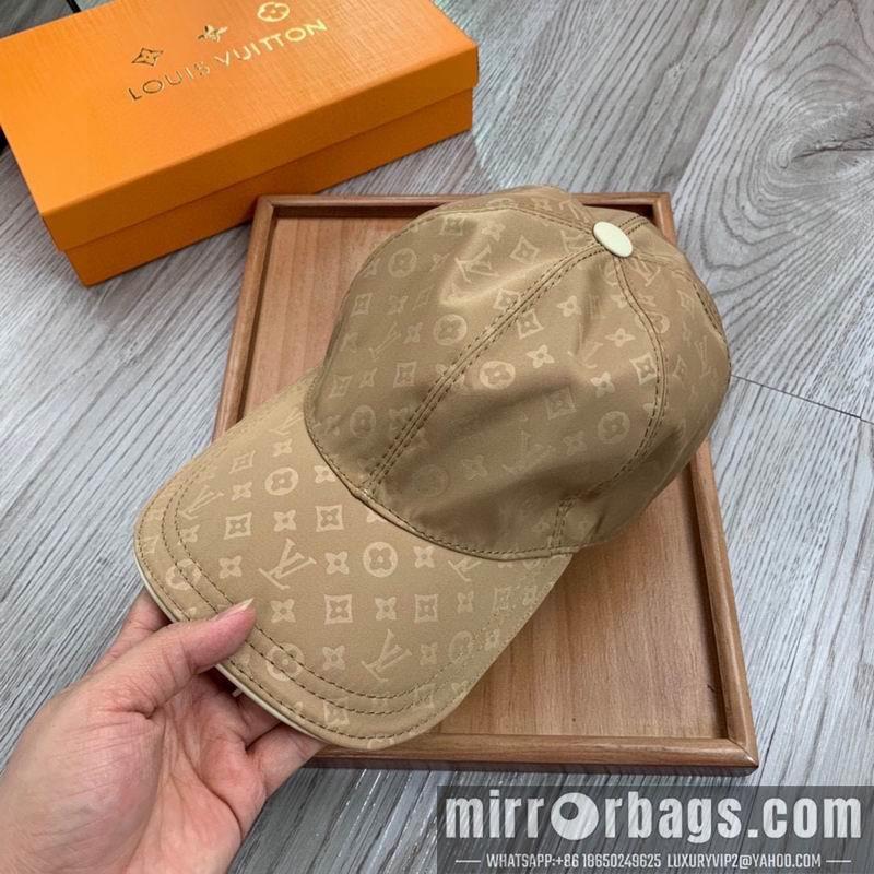 LV Hat dx174