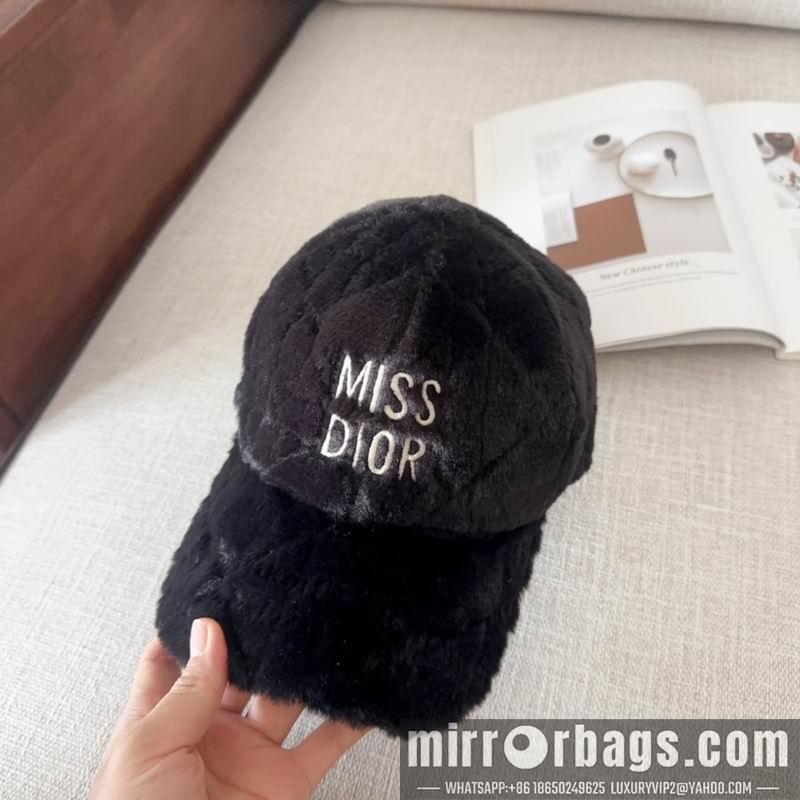 Dior Hat dx75