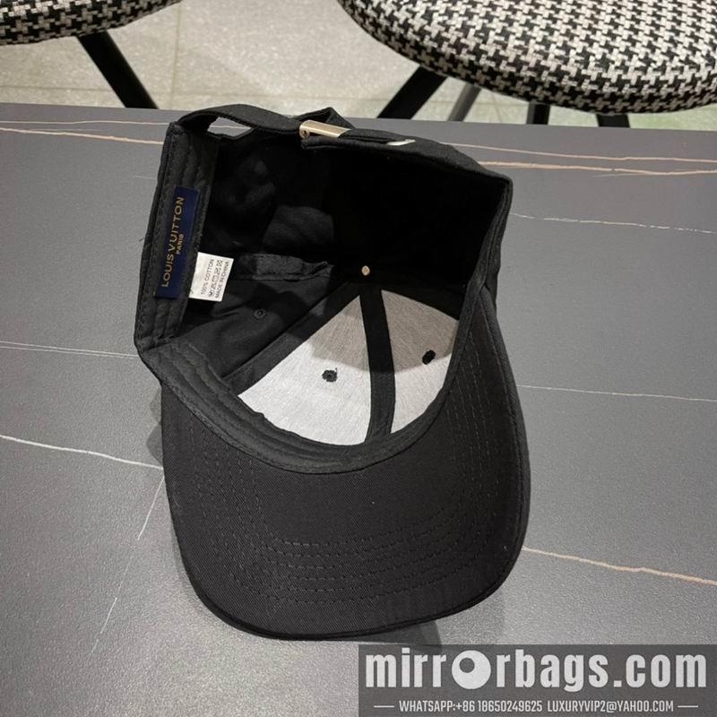 LV Hat 041415