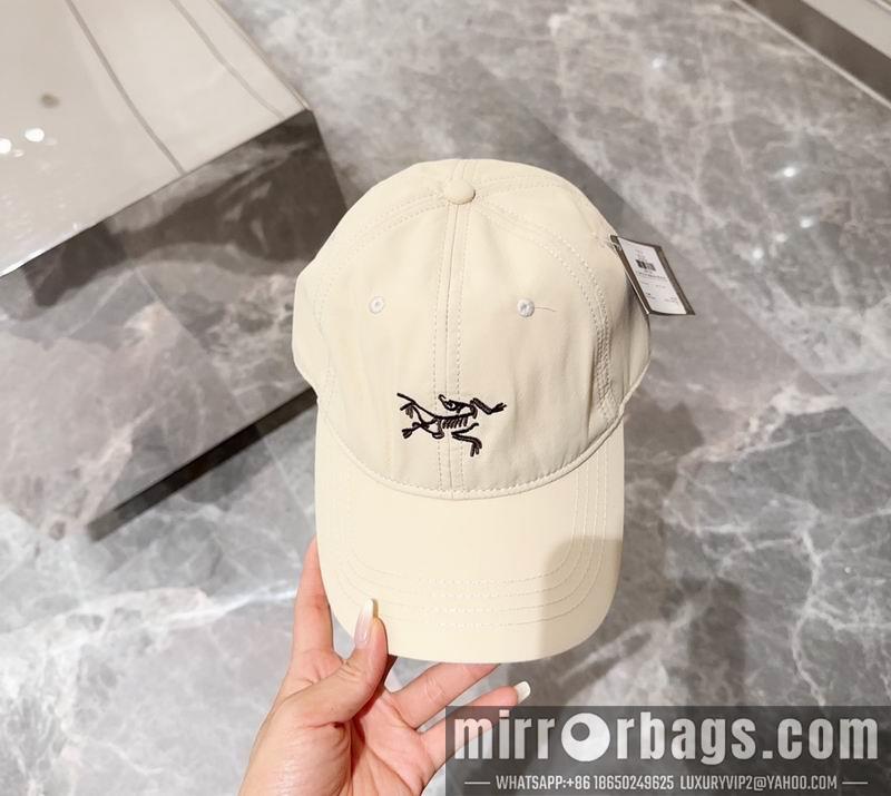 Arcteryx Hat dx11