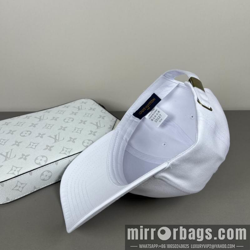 LV Hat dx60