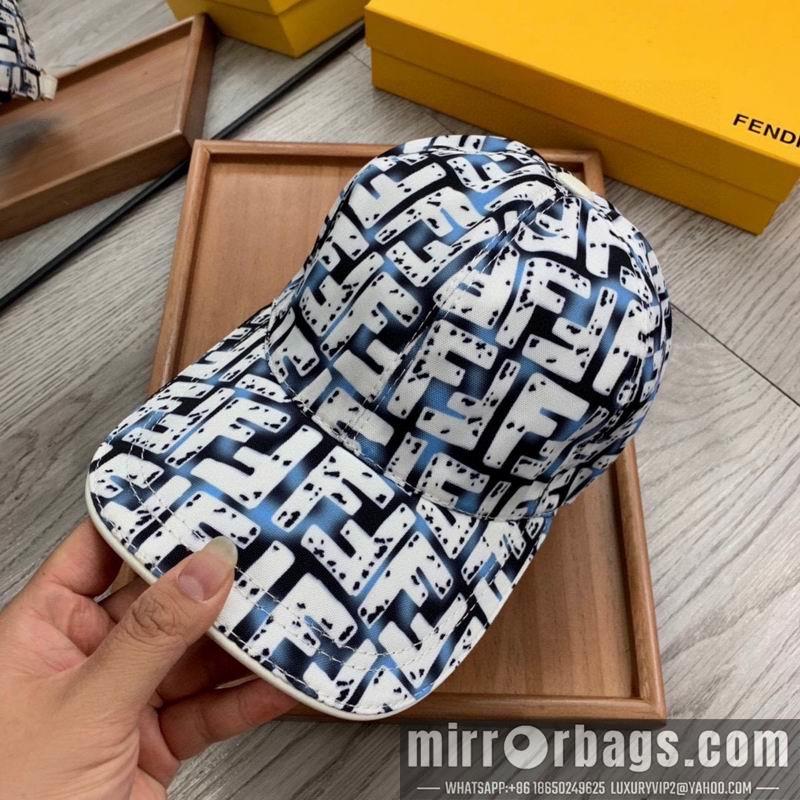 Fendi Hat dx98