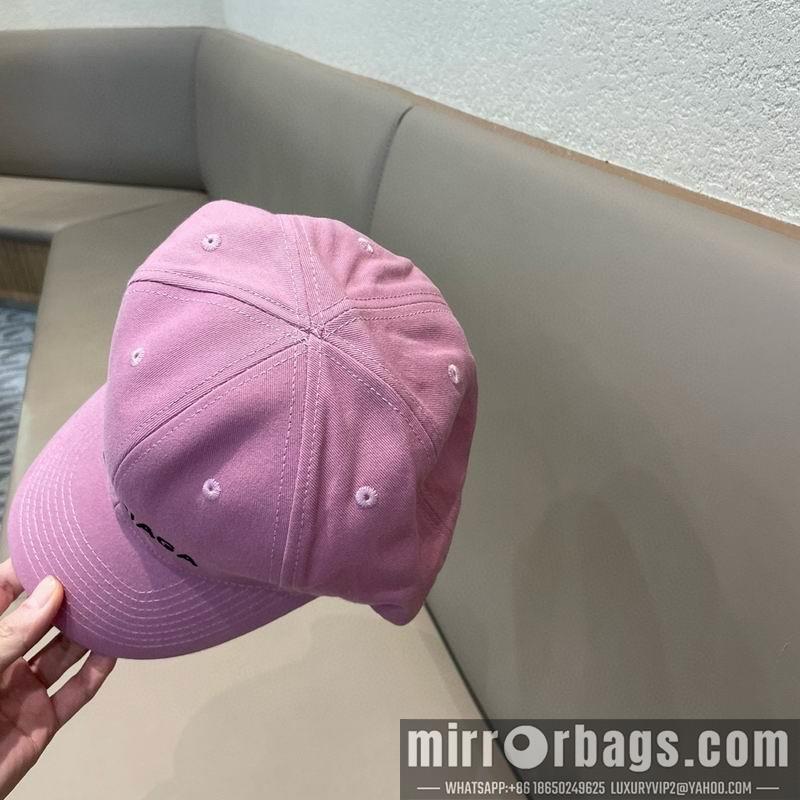 Balenciaga Hat 072302
