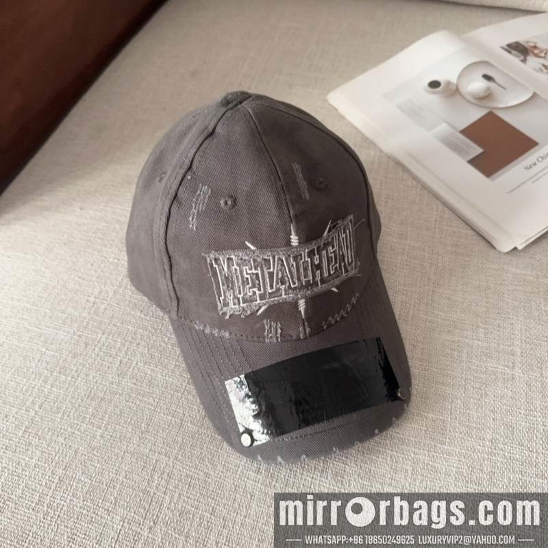 Balenciaga Hat dx22