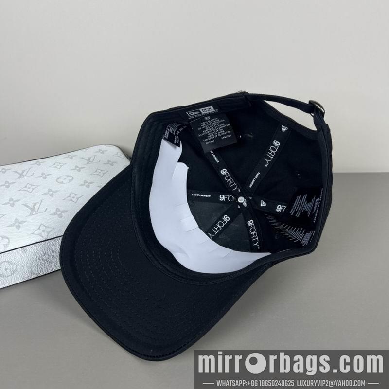 YSL Hat dx35