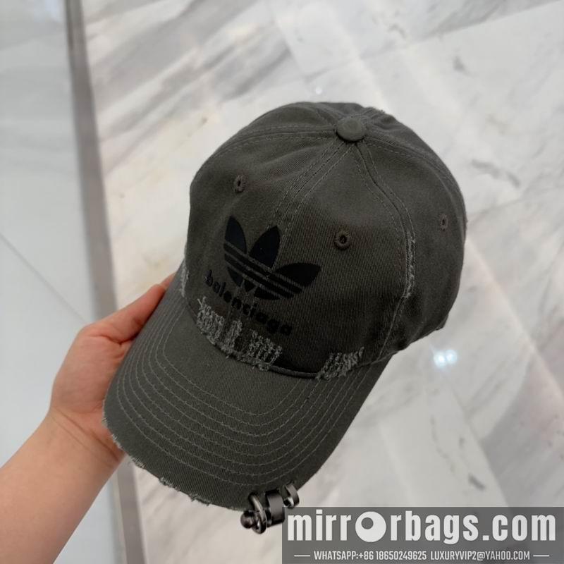 Balenciaga Hat dx78
