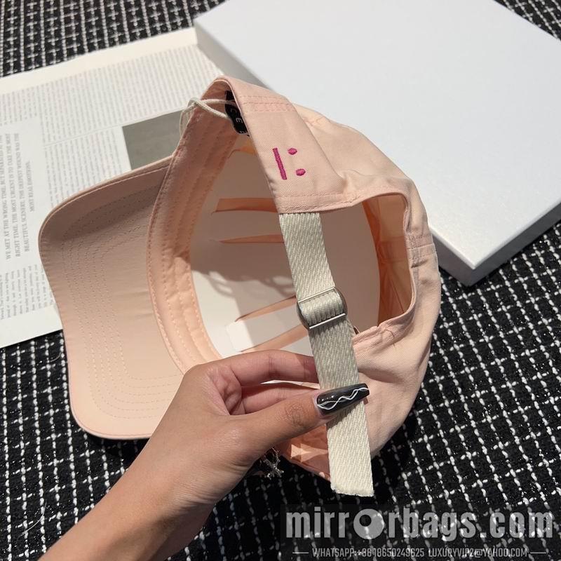 Acne Hat dx01