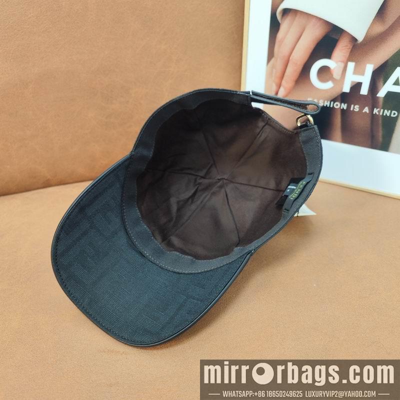 Fendi Hat dx54