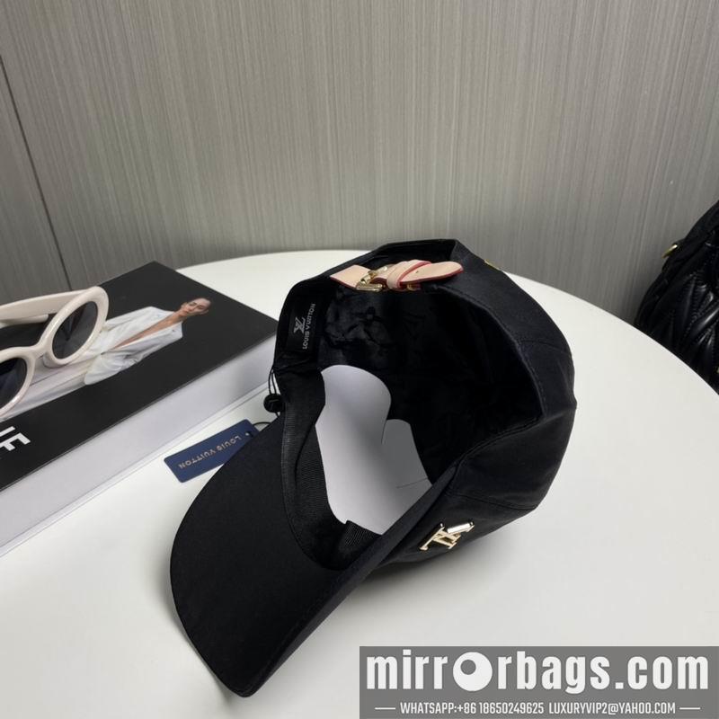 LV Hat 090601