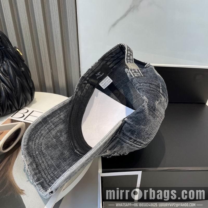Arcteryx Hat dx18