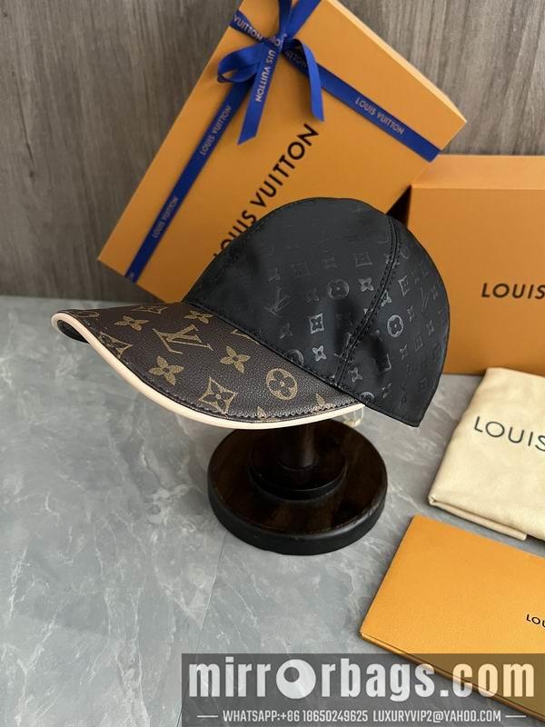LV Hat dx10