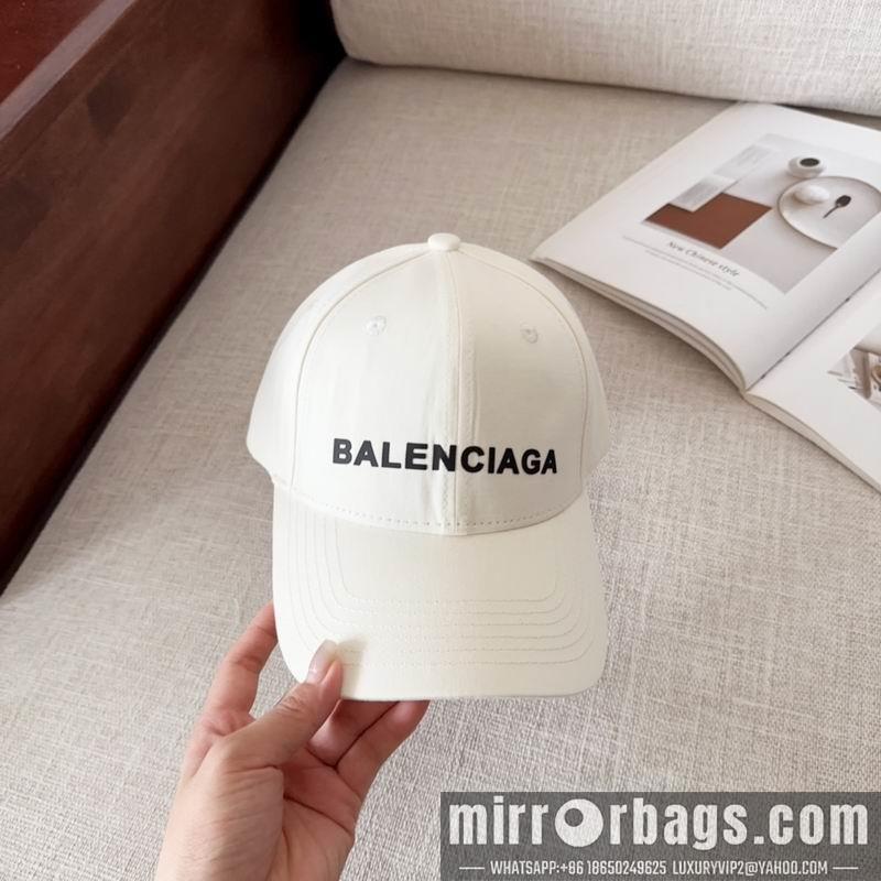 Balenciaga Hat dx104