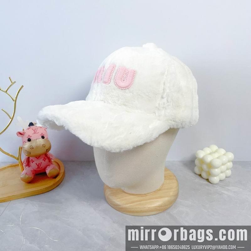 Miumiu Hat dx68