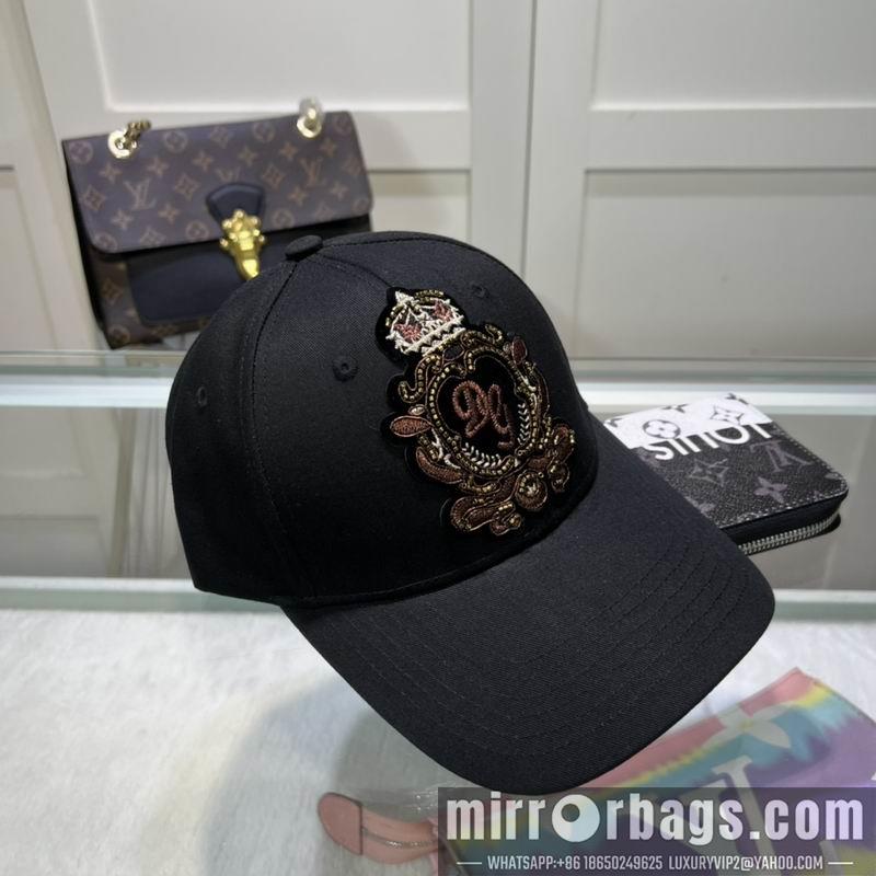 DG Hat dx03
