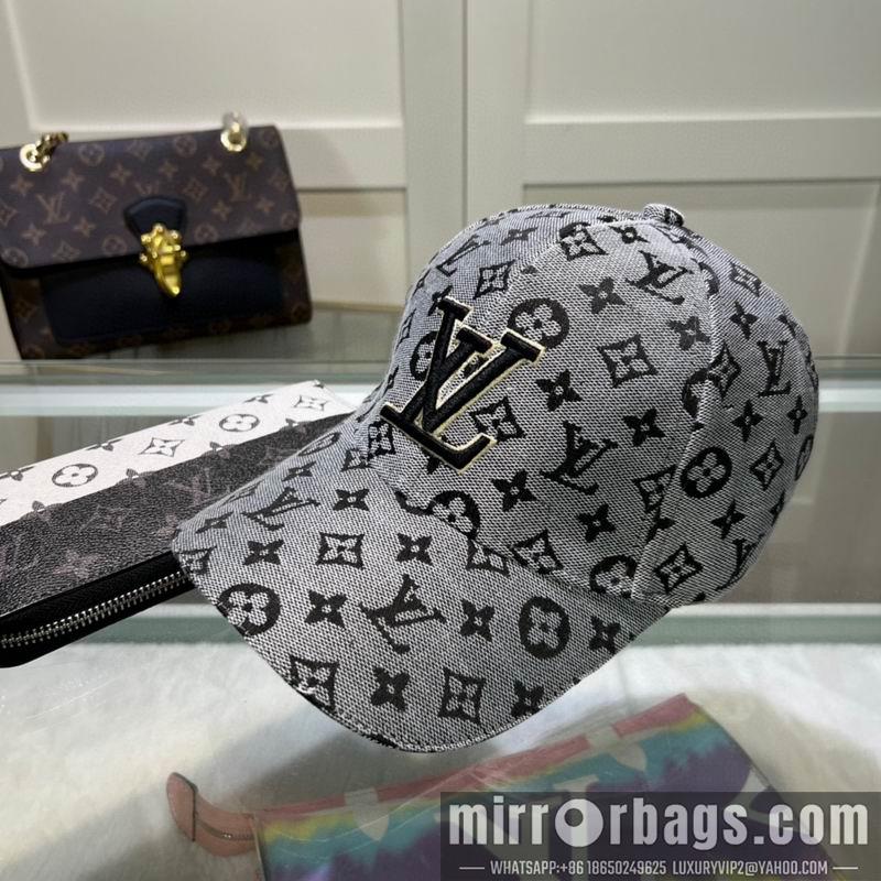 LV Hat dx24