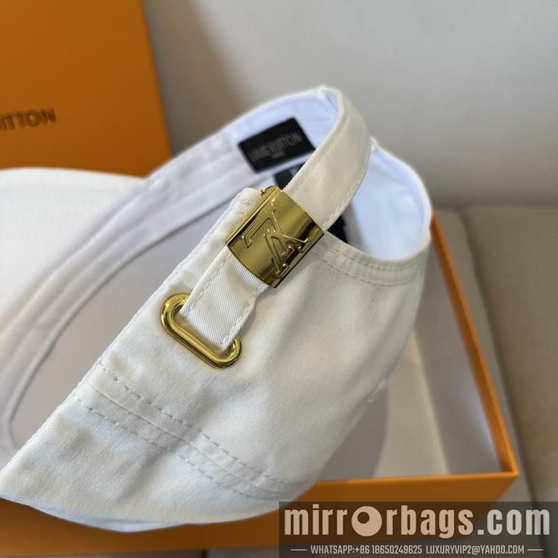 LV Hat dx66