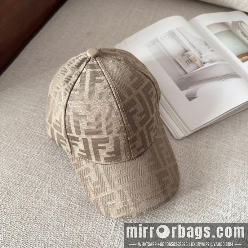 Fendi Hat dx69