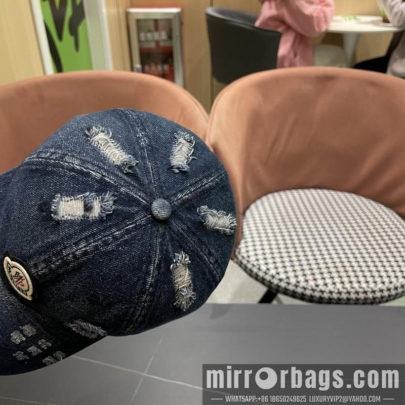 Moncler Hat 041404
