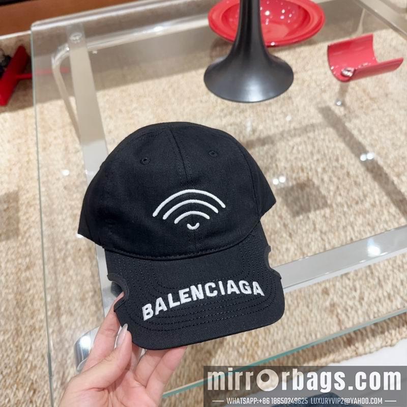 Balenciaga Hat 081402