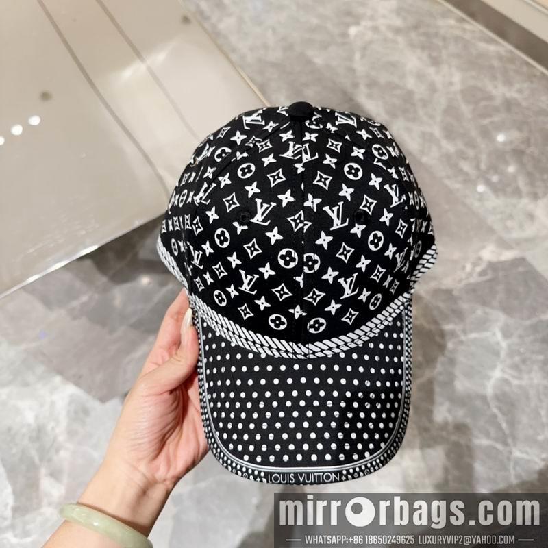 LV Hat 072806