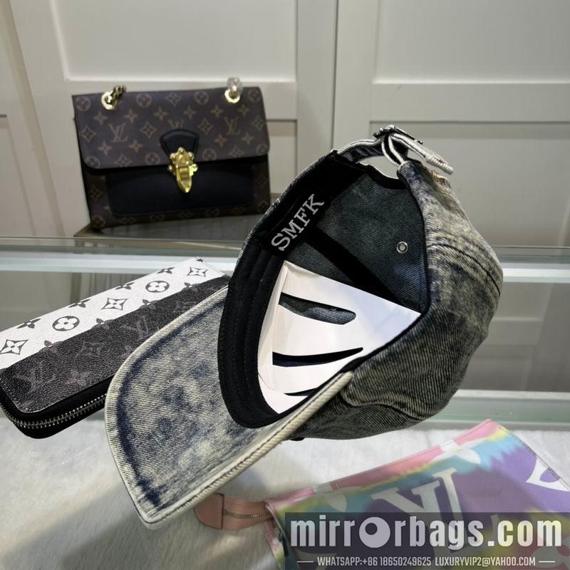 Chrome Hearts Hat dx13