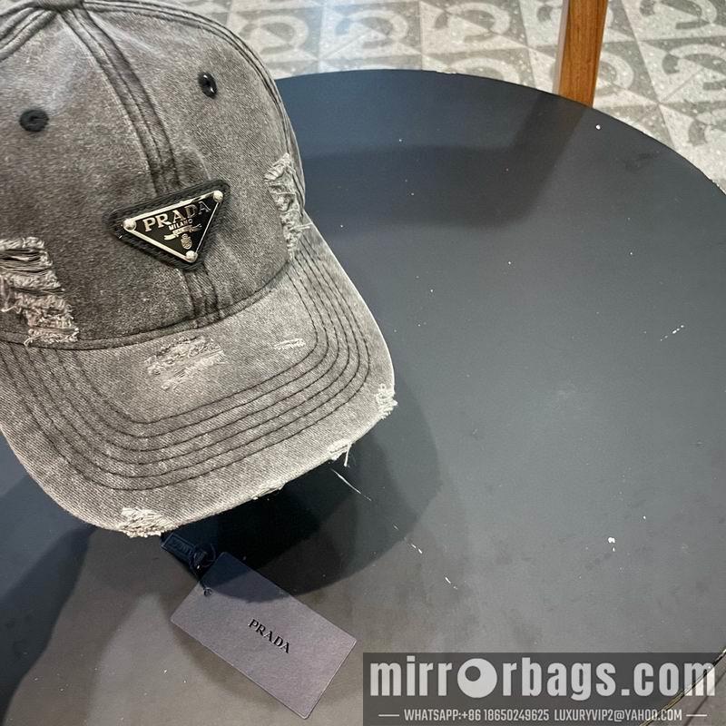 Prada Hat 030992