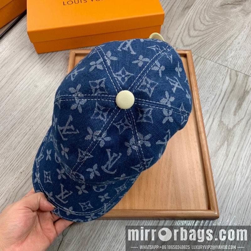LV Hat dx171