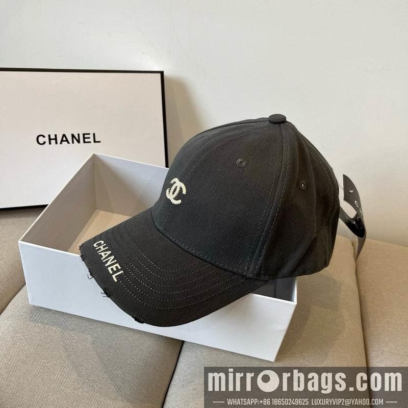 Chanel Hat dx37