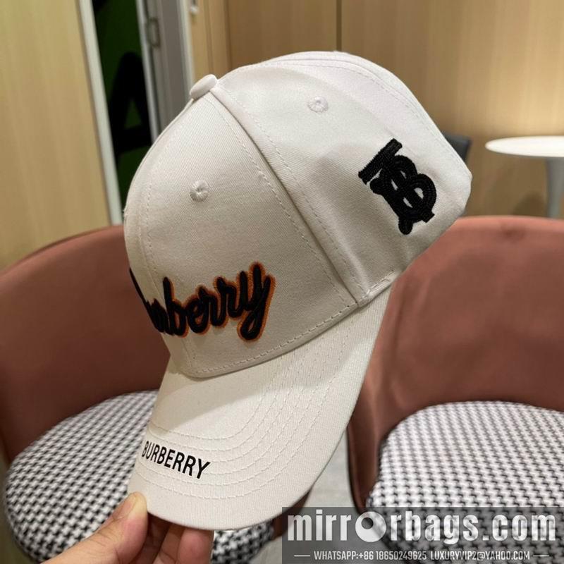 Burberry Hat 021001