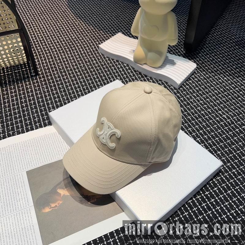 Celine Hat dx43